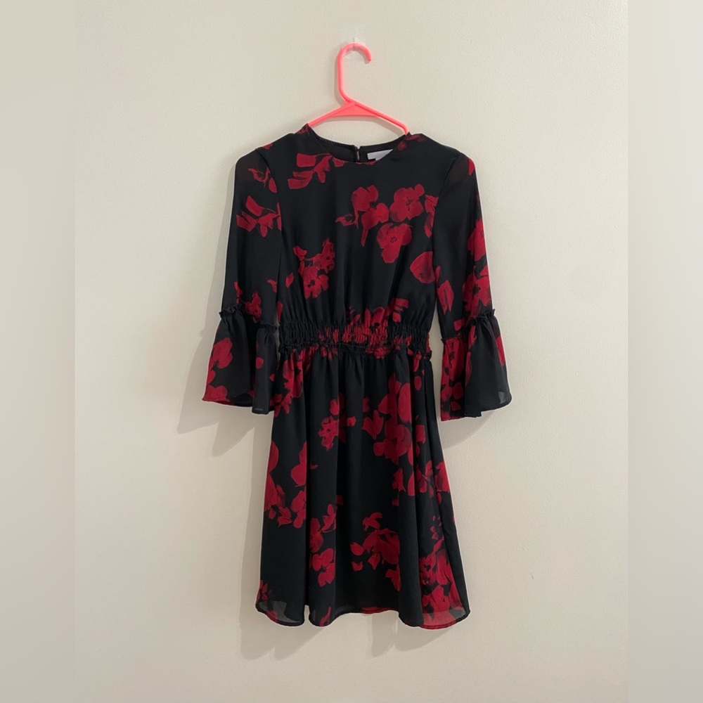 formal or causal dress for children-teens, in perfect quality only worn once